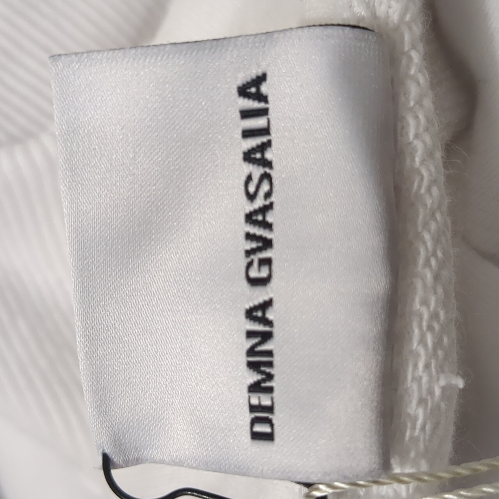 VETEMENTS Pret-a-Porter White Hoodie With Black Graphic - Picture 6 of 8